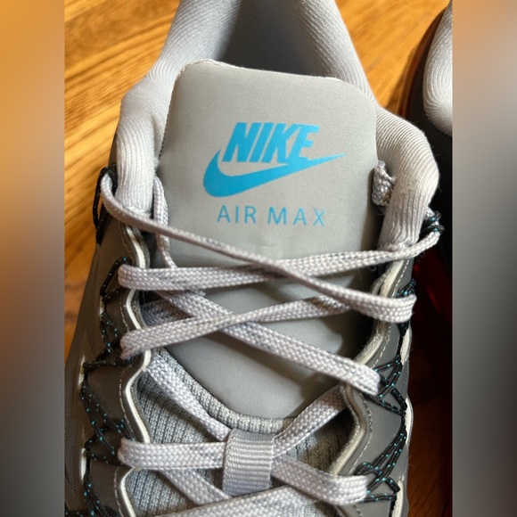 Nike Air Max Pacfly wolf grey and red.   Vintage 2015 - Picture 6 of 8